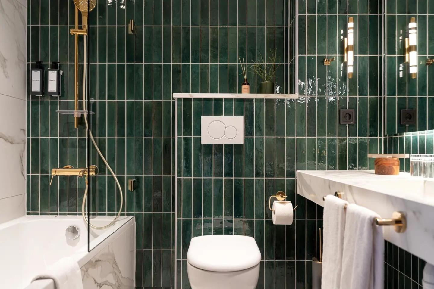 Elite Hotel Frost - Hotel & Spa 基律纳 外观 照片